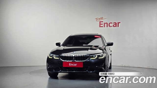 BMW 3-Series 2019 — photo 3