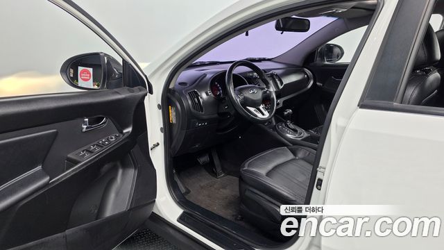 Kia Sportage 2013 — photo 10