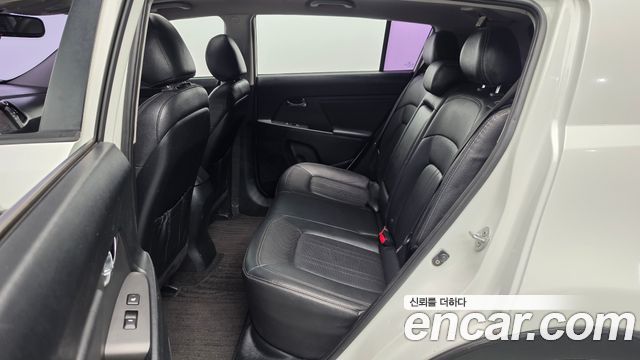 Kia Sportage 2013 — photo 11