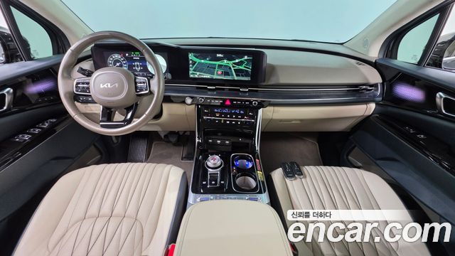 Kia Canival 2023 — photo 7