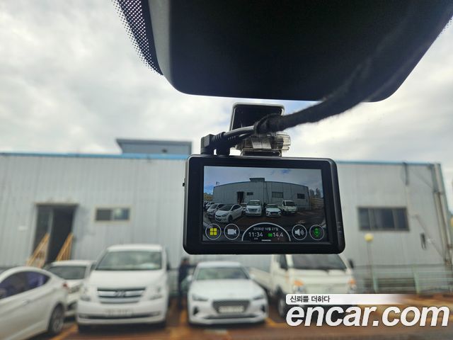 Hyundai Staria 2022 — photo 14