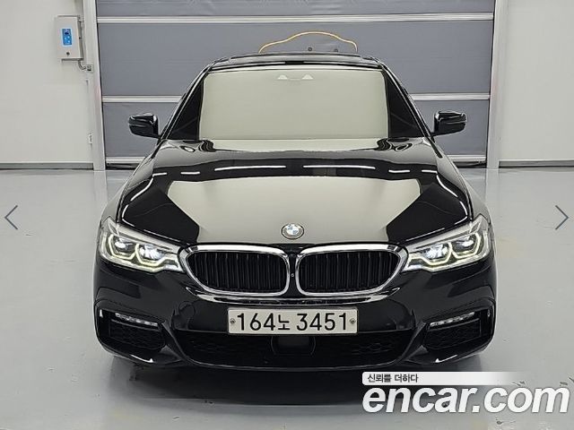 BMW 5-Series 2017 — photo 3