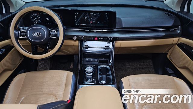 Kia Canival 2021 — photo 10