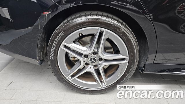 Mercedes-Benz CLA-Class 2024 — photo 5