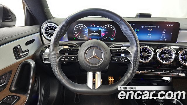 Mercedes-Benz CLA-Class 2024 — photo 13