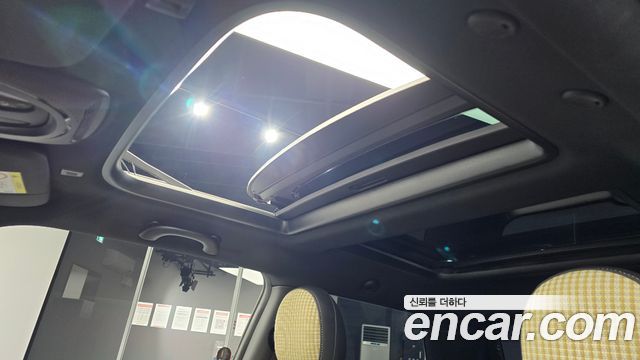 Mini Cooper 2023 — photo 21