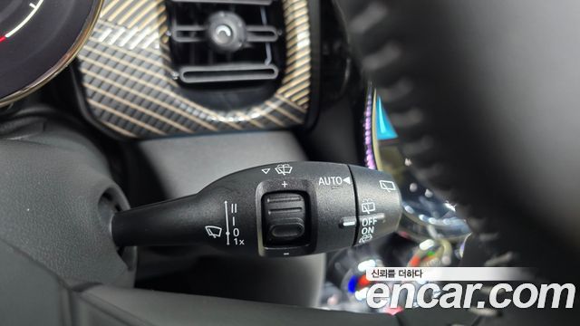 Mini Cooper 2023 — photo 27