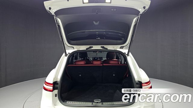 Genesis GV70 2023 — photo 20
