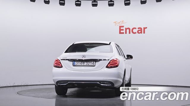 Mercedes-Benz C-Class 2015 — photo 4