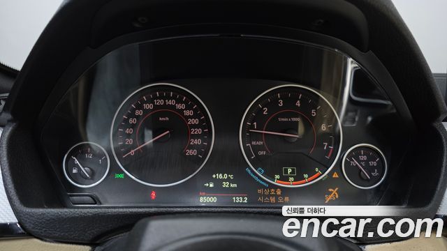 BMW 4-Series 2015 — photo 11