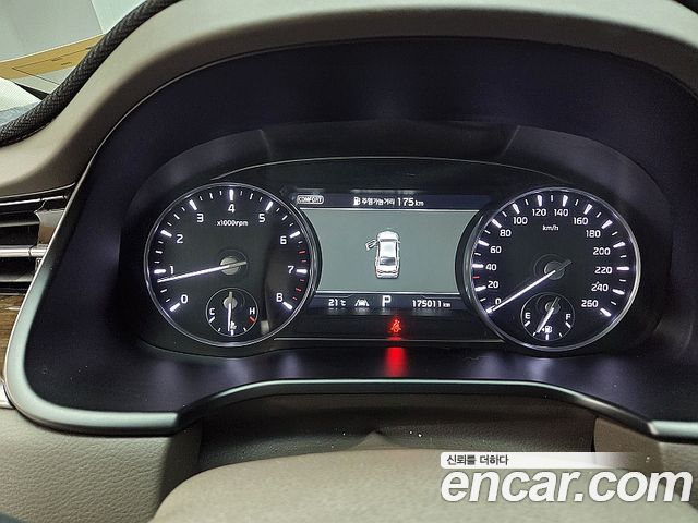 Kia K9 2020 — photo 11