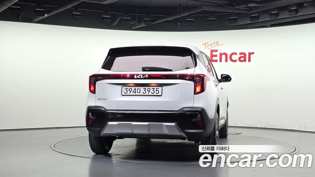 Kia Seltos 2023 — photo 4
