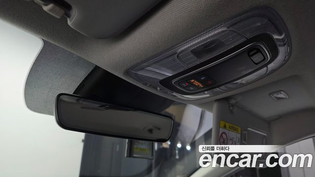 Hyundai AVANTE 2021 — photo 25
