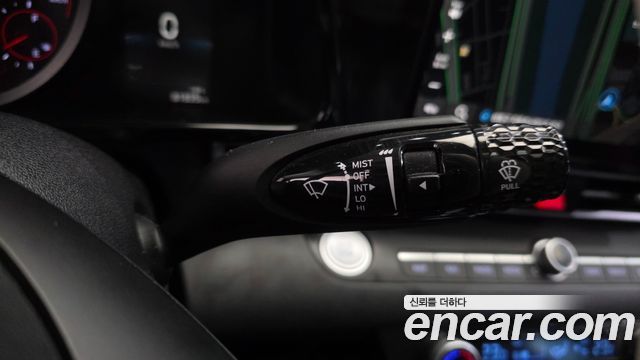 Hyundai AVANTE 2021 — photo 30
