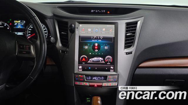 Subaru Outback 2013 — photo 14