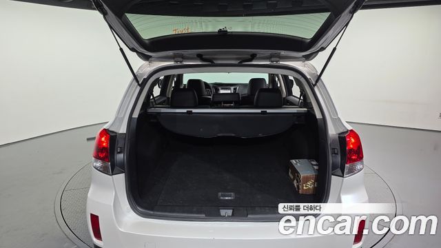 Subaru Outback 2013 — photo 20