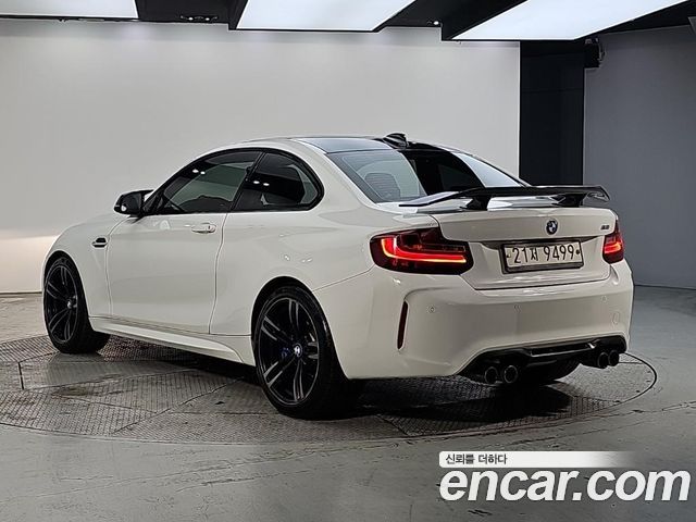 BMW M2 2017 — photo 2