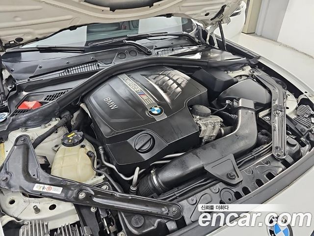 BMW M2 2017 — photo 6