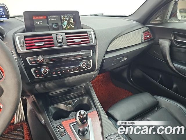 BMW M2 2017 — photo 7