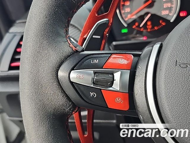 BMW M2 2017 — photo 16