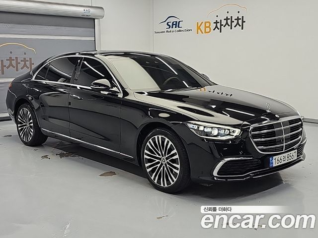 Mercedes-Benz S-Class 2022 — photo 4