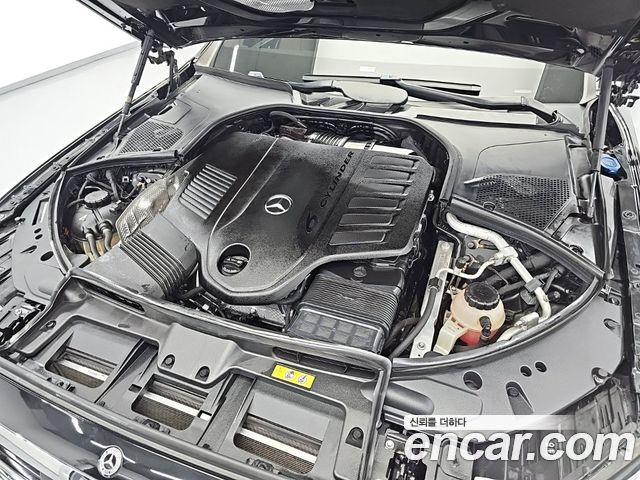 Mercedes-Benz S-Class 2022 — photo 5