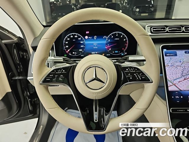 Mercedes-Benz S-Class 2022 — photo 9