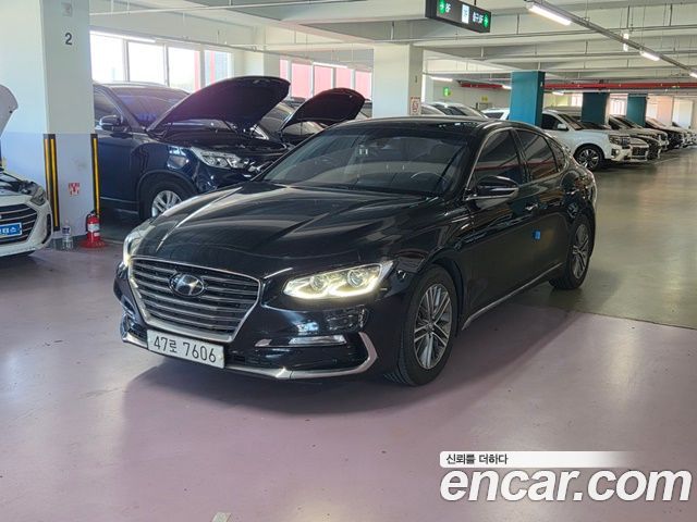 Hyundai Grandeur 2018 — photo 1