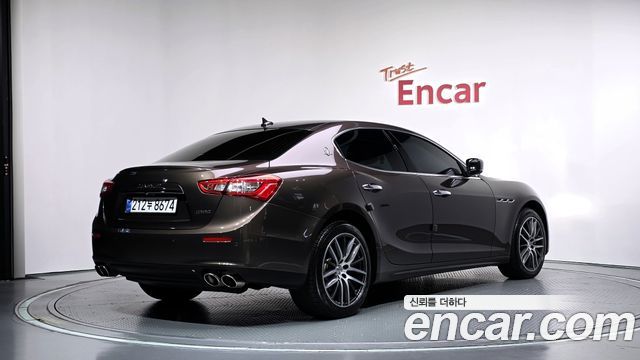 Maserati Ghibli 2016 — photo 2