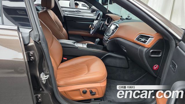 Maserati Ghibli 2016 — photo 11