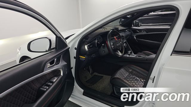 Genesis G70 2019 — photo 10