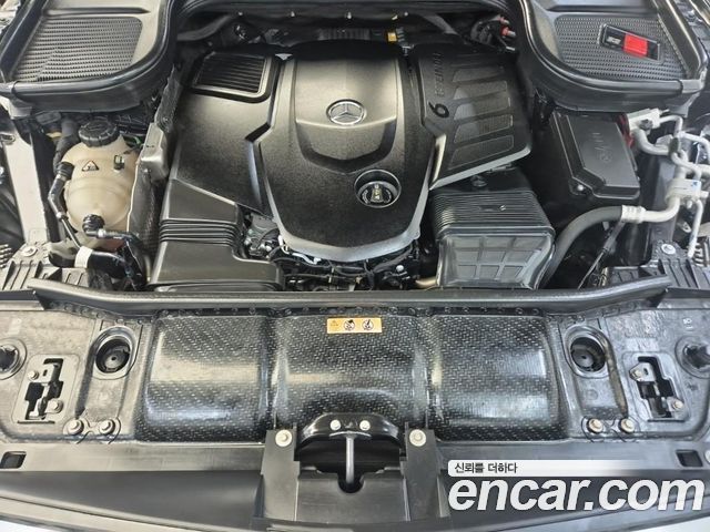 Mercedes-Benz GLS-Class 2022 — photo 2