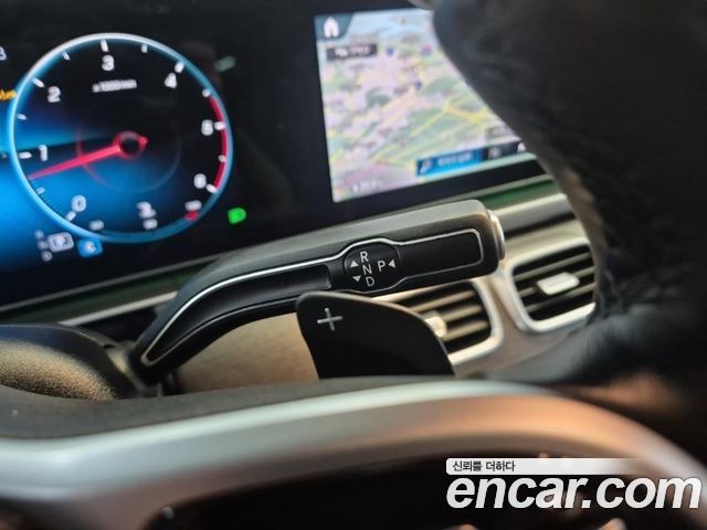 Mercedes-Benz GLS-Class 2022 — photo 5