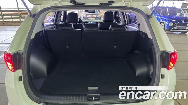 Kia Sportage 2018 — photo 13