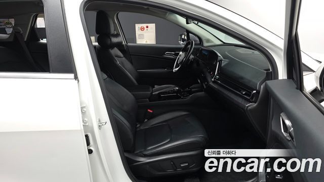 Kia Sportage 2022 — photo 17