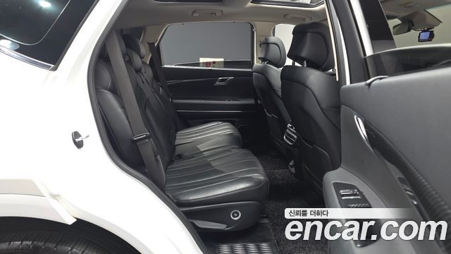 Genesis GV80 2020 — photo 12