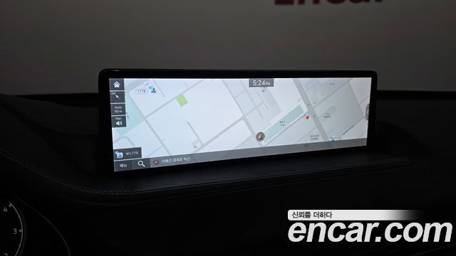 Genesis GV80 2020 — photo 14