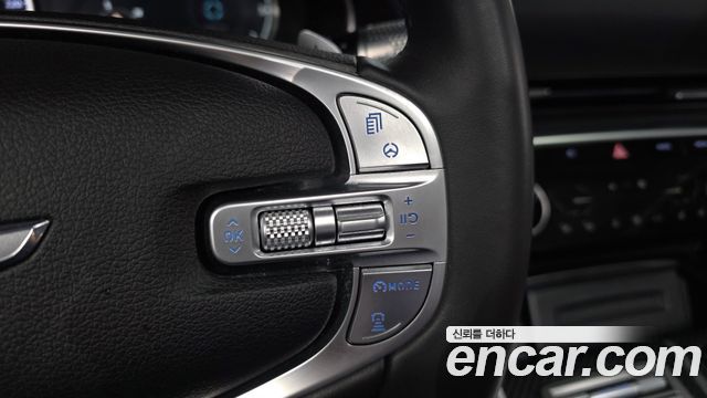 Genesis GV80 2020 — photo 18