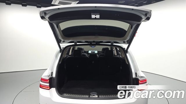 Genesis GV80 2020 — photo 20