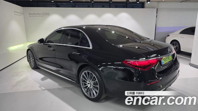 Mercedes-Benz S-Class 2026 — photo 3