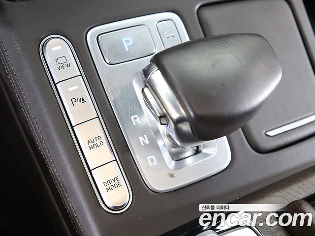 Genesis G90 2020 — photo 9