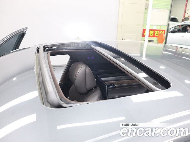 Genesis G90 2020 — photo 12