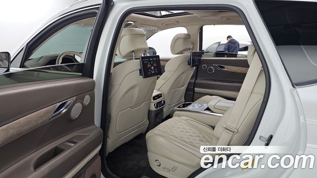 Genesis GV80 2022 — photo 11