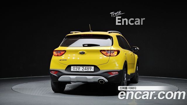 Kia Stonic 2018 — photo 4