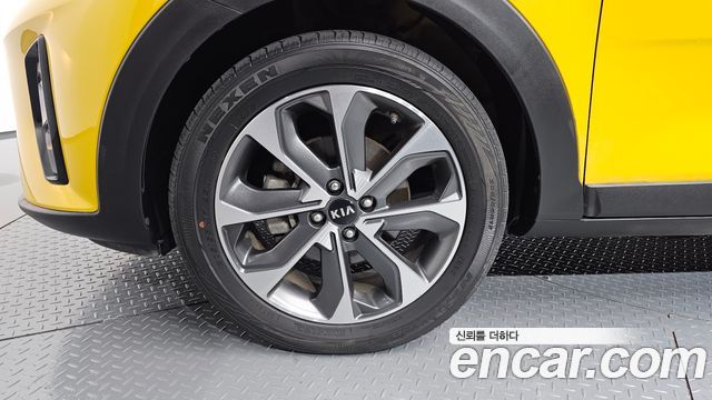 Kia Stonic 2018 — photo 5