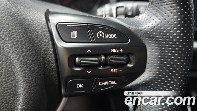 Kia Stonic 2018 — photo 30