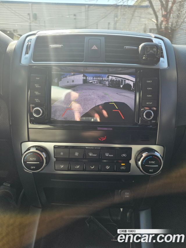 Kia Mohave 2017 — photo 18