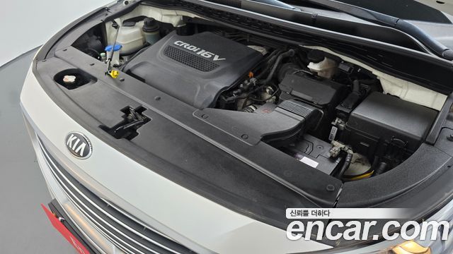 Kia Canival 2018 — photo 6