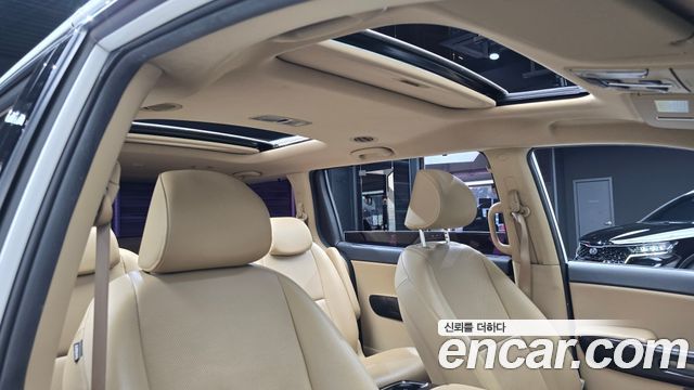 Kia Canival 2018 — photo 19
