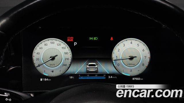 Hyundai AVANTE 2021 — photo 8